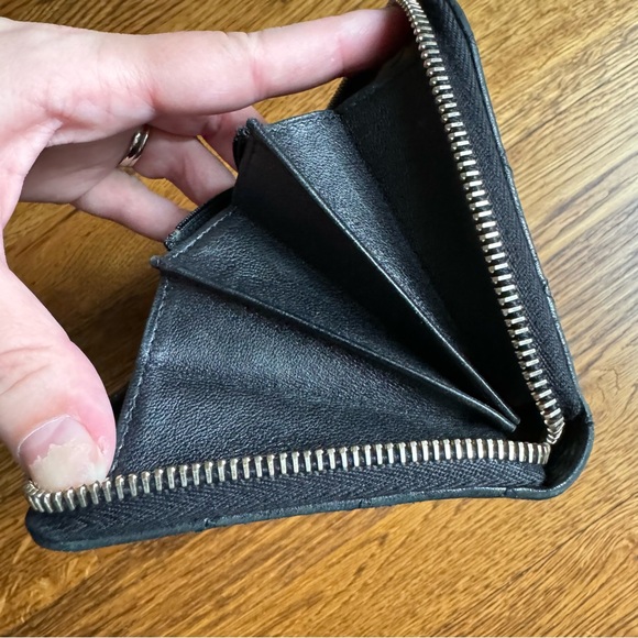 Chanel 2014 Interlocking CC Quilted Continental Zip Around Wallet - Picture 16 of 17